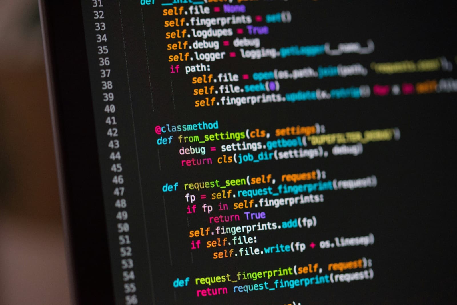 Capa do conteúdo: Qualidade de software não deveria ser uma etapa no final do projeto